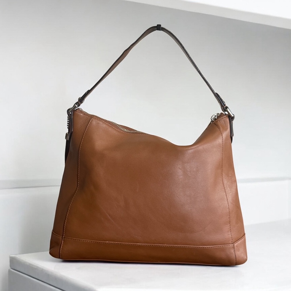 Authentic Coach Charlie Tan Leather Shoulder Bag! COA Included! - Picture 4 of 15